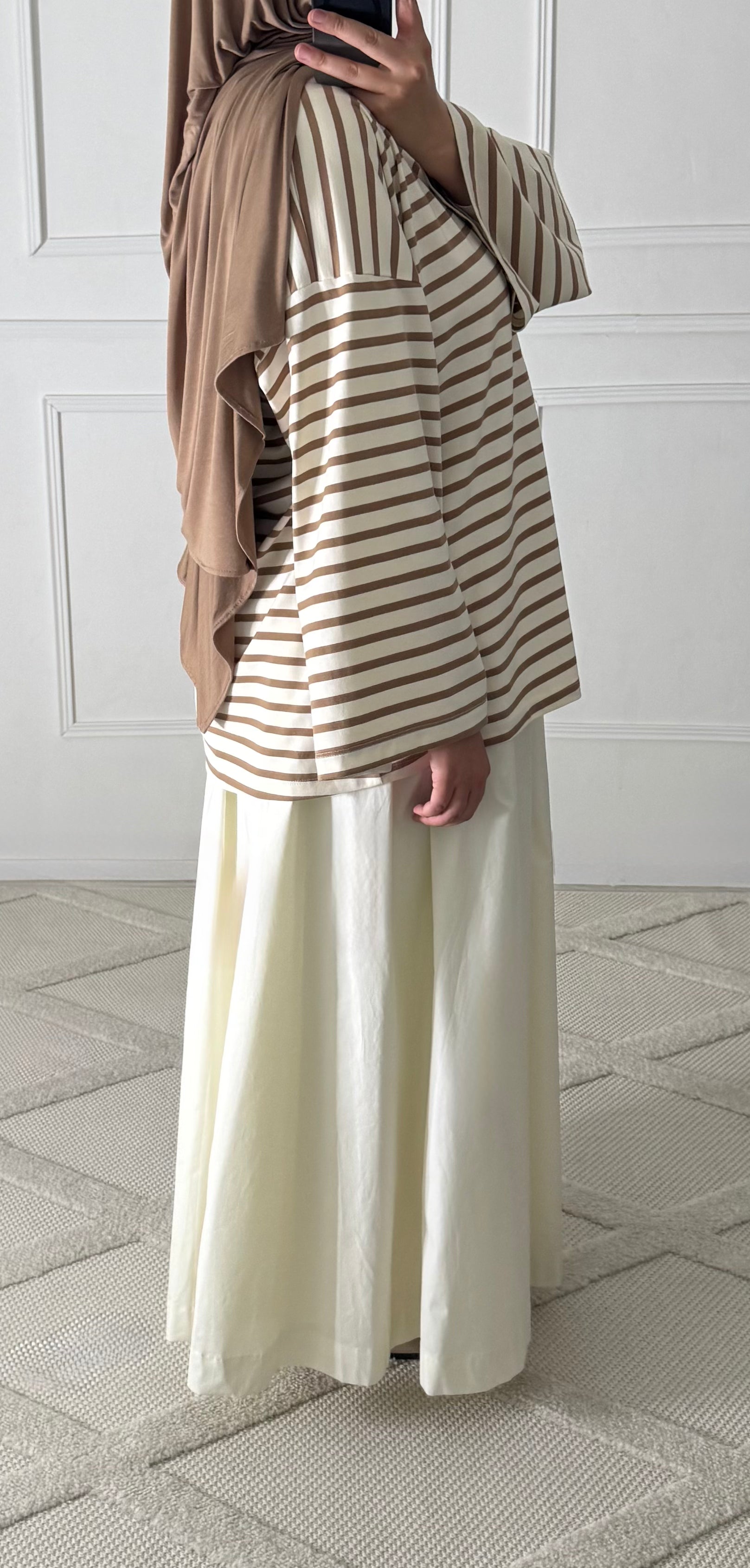 Écru / Taupe